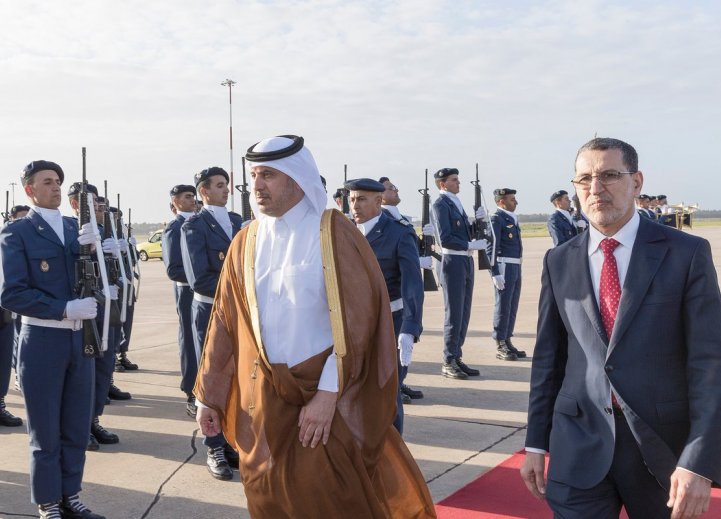 رئيس وزراء قطر يغادر المملكة
