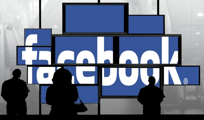 11.2 % من حسابات فيس بوك وهمية
