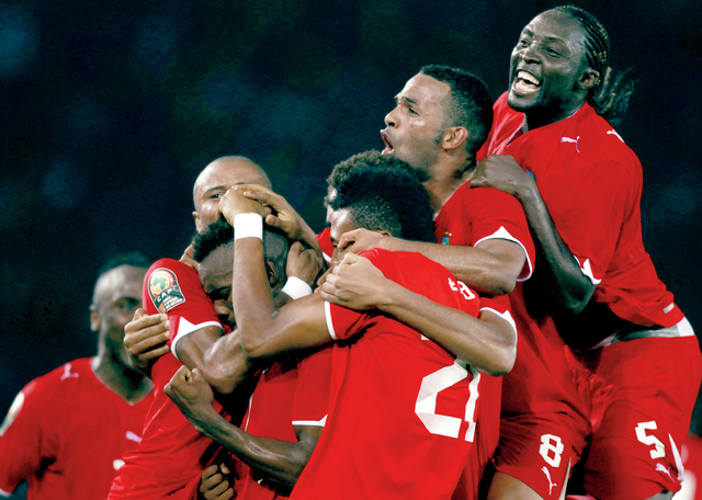  مشاركة منتخب غينيا في كأس افريقيا غير قانونية