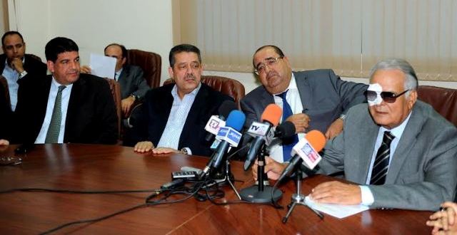 أحزاب المعارضة المغربية تتعبأ لخدمة قضية الصحراء في أفق تخليد الذكرى 40 للمسيرة