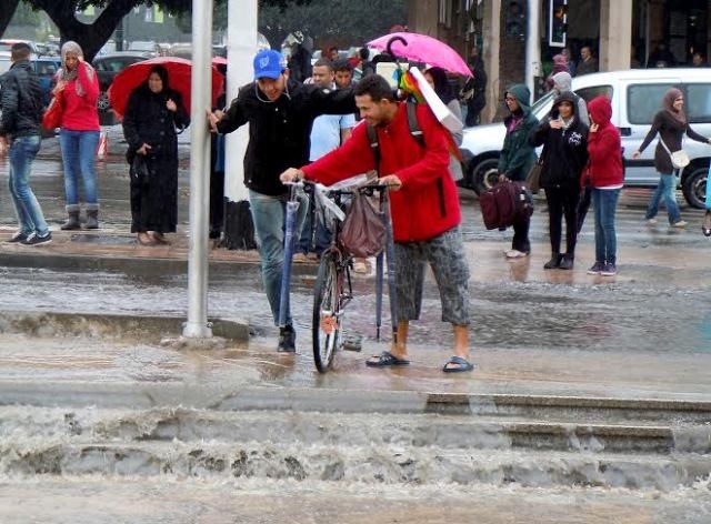 غيوم ورياح وتساقطات مطرية متفرقة في عدة مناطق في المغرب