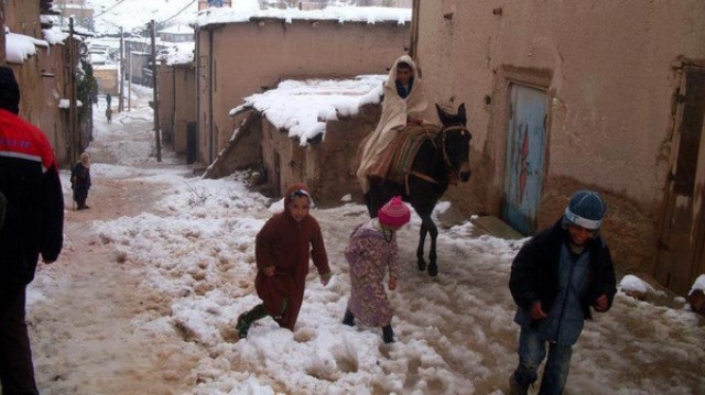 المغرب ..توزيع مساعدات مخصصة للساكنة في المناطق الجبلية