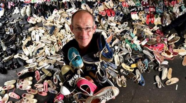 القبض على أسترالي سرق ألف زوج أحذية