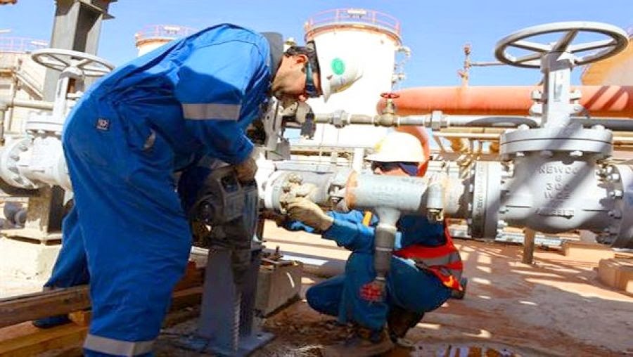 الجزائر.. بسبب انخفاض سعر البترول.. شرطة سوناطراك تبدأ رسميا في 