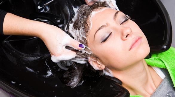 ما هو الشامبو المناسب لغسل الشعر يومياً؟