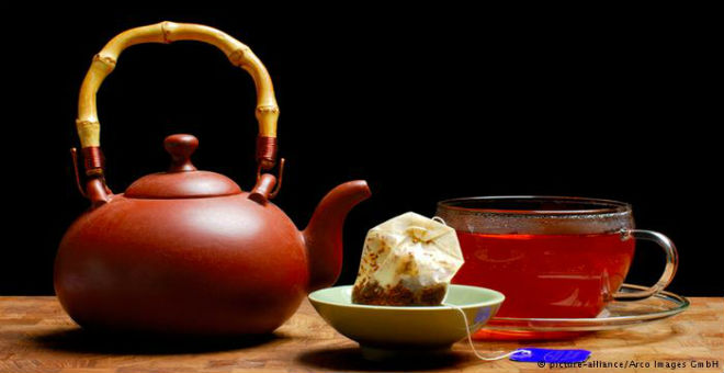 كيف يحافظ الشاي على جمال البشرة والشعر