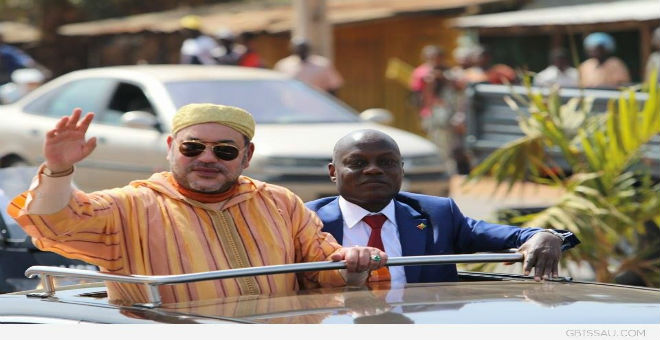 بالصور.. استقبال حاشد للملك محمد السادس في غينيا بيساو