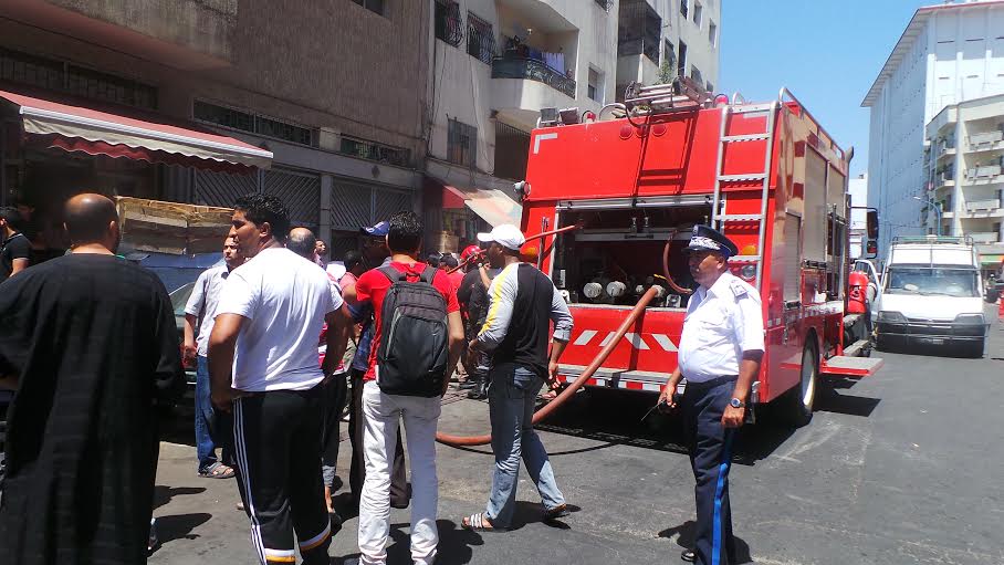 عاجل: النيران مشتعلة في المركز التجاري الأمراء في الدار البيضاء
