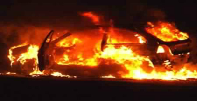 سيارة رئيس تحرير الثورة نيوز تتعرض لحريق مفتعل