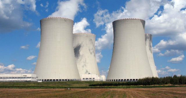 تونس توقع اتفاقا مع روسيا لبناء مفاعل نووي
