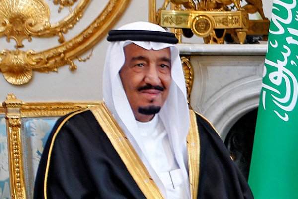 عاجل: غدا الجمعة أول أيام عيد الفطر في السعودية