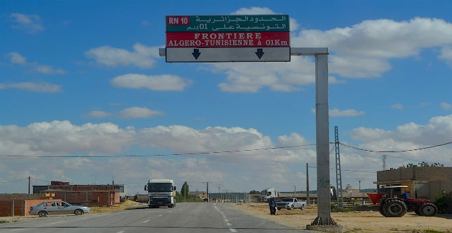 تونس تكشف عن مناطق تجارية حرة على الحدود مع الجزائر