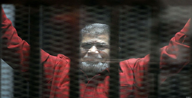 استئناف محاكمة محمد مرسي بتهمة 