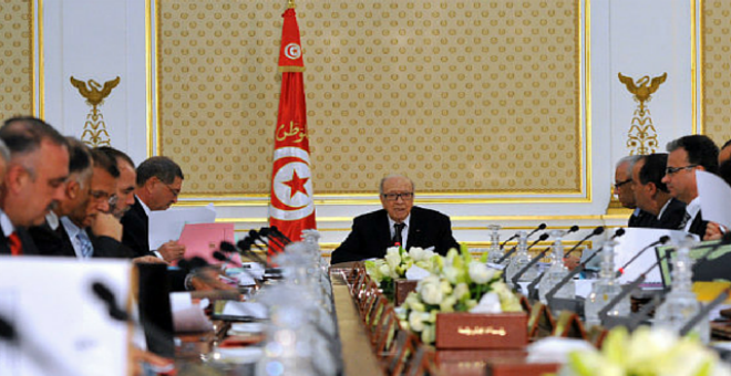 هل تتراجع الحكومة التونسية عن مشروع قانون المصالحة؟