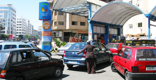 انخفاض في أسعار الغازوال  والبنزين  في المغرب ابتداء من الغد