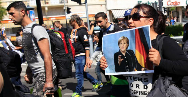 ألمانيا تتوعد المهاجرين غير الشرعيين بالترحيل