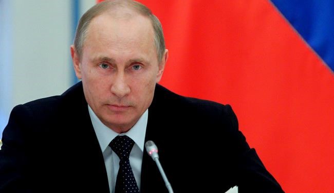 ما هي الدوافع وراء استعراض بوتين لعضلاته في سوريا؟