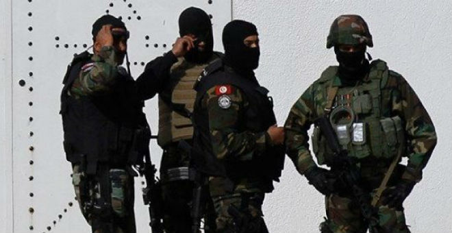 السلطات التونسية تطيح بكتيبة تكفيرية كانت تمتلك خزائن للأسلحة