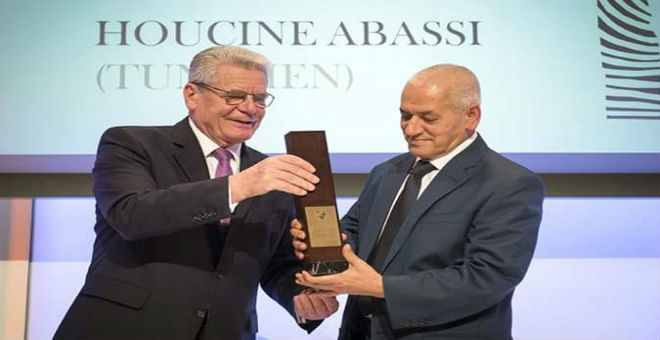 تتويج الأمين العام للاتحاد التونسي للشغل بجائزة في ألمانيا