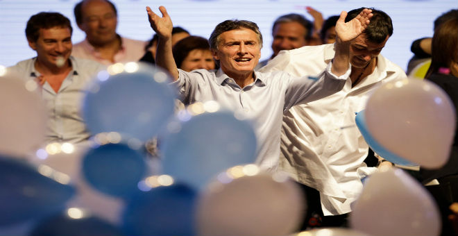 الأرجنتين تطوي صفحة كيرشنر وتنتخب مرشح المعارضة رئيسا