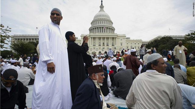 بعد أحداث باريس.. الإعتداءات على مسلمي أمريكا تصاعدت