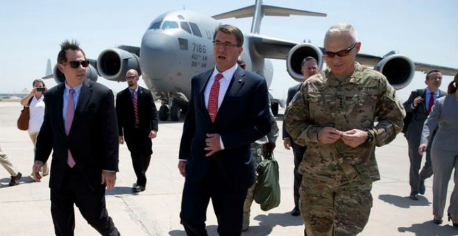 وزير الدفاع الأمريكي ببغداد لبحث خطة محاربة 