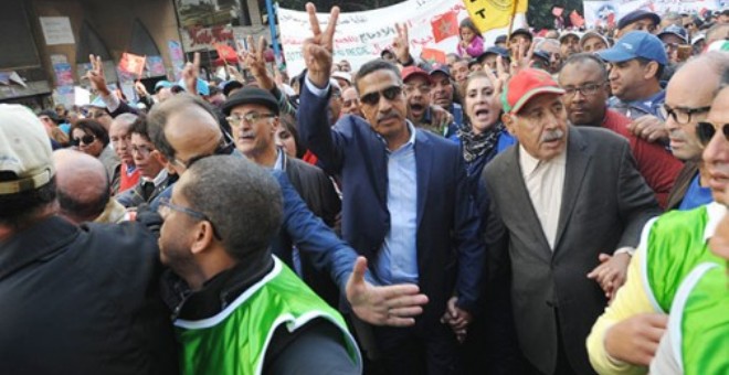 بعد مسيرة الدار البيضاء..حزب مغربي يدعو إلى استئناف الحوار الاجتماعي
