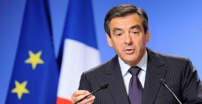 رئيس الوزراء الفرنسي السابق يدعو لرفع العقوبات على روسيا