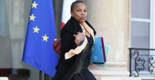 وزيرة العدل الفرنسية تستقيل اعتراضا  على إسقاط الجنسية
