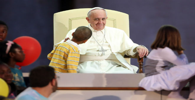 الفاتيكان منقسم على نفسه بشأن الفضائح الجنسية للقساوسة