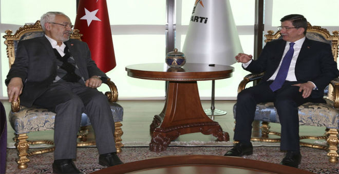 الغنوشي يلتقي أوغلو خلال زيارته إلى تركيا