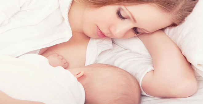 للأمهات.. 4مشاكل تمنع الرضاعة الطبيعية