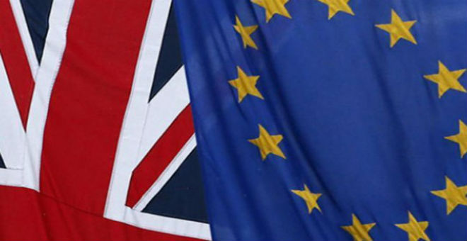 الخروج من الاتحاد الأوروبي قد يعصف بالاقتصاد البريطاني