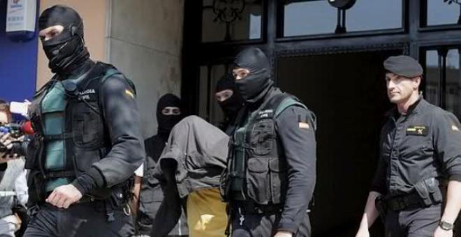 الشرطة الإسبانية توقف مواطنا مغربيا لعلاقته ب