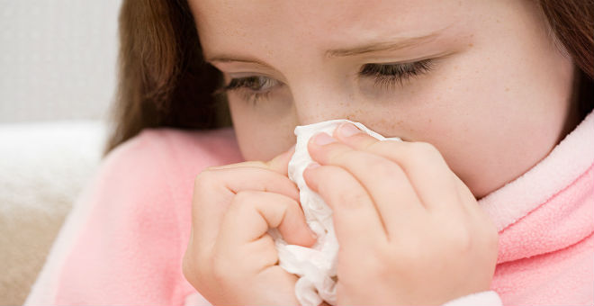 علامات تجعلك تميِز بين نزلة البرد والإنفلونزا