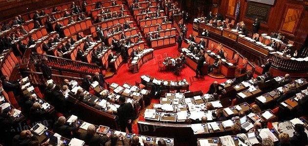 فتح تحقيق في البرلمان الإيطالي بسبب طالبة مغربية