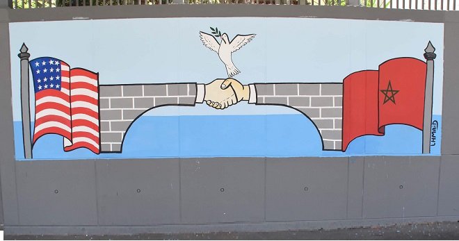 جدارية فنية تزين سور القنصلية الأمريكية بالدار البيضاء