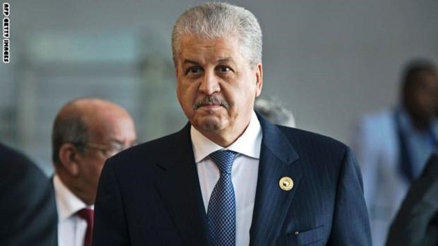 الجزائر تغلق الحدود مع جل بلدان الجوار