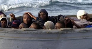 البحرية الملكية المغربية 62 مهاجرا غير شرعي من الغرق