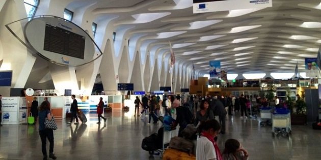 إيقاف فرنسيتين سرقتا حقيبة في مطار مراكش