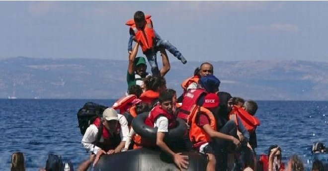 إنقاذ نحو ستة آلاف مهاجر إلى إيطاليا في سواحل المتوسط