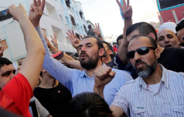 الزفزافي ورفاقه: إننا ضد من يدعو للاحتجاج يوم 30 يوليوز