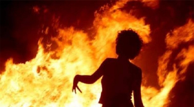 أكادير: حرمان شابة من حضانة طفلها يدفعها إلى الانتحار بالحرق