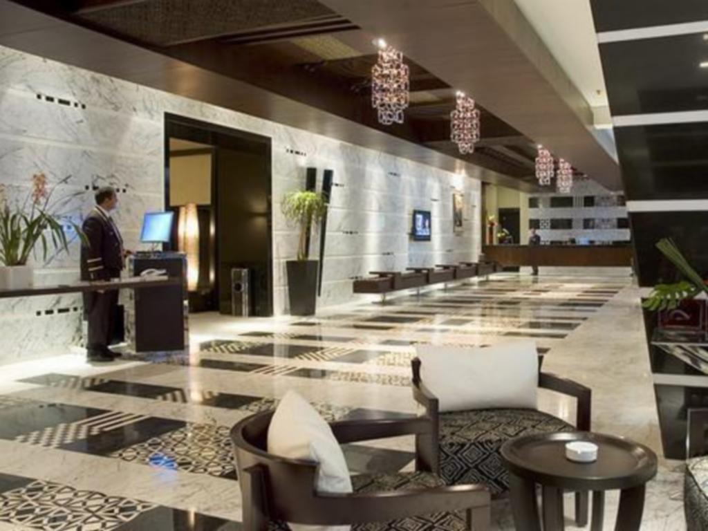 فنادق 5 نجوم بالمغرب معروضة للبيع
