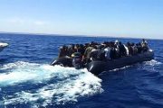 طنجة.. البحرية الملكية أغاثت 71 مهاجراً ينحدرون من إفريقيا جنوب الصحراء