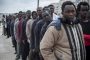 ترحيل 1500 مهاجر إفريقي إلى النيجر طردتهم الشرطة الجزائرية إلى الحدود