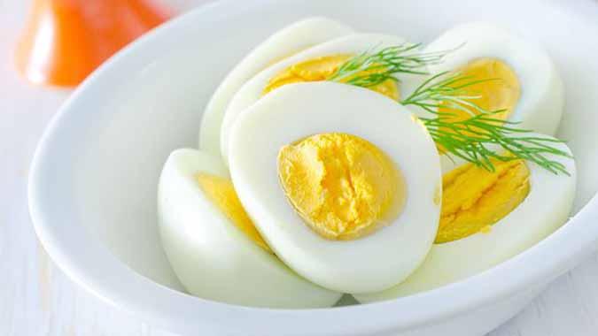 تعرفي على 7 فوائد مهمة للجسم عند تناول البيض !