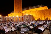 استطلاع: غالبية المغاربة يؤيدون معاقبة المفطرين علنا في رمضان