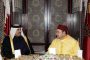 الملك يهنئ أمير دولة قطر بذكرى توليه الحكم