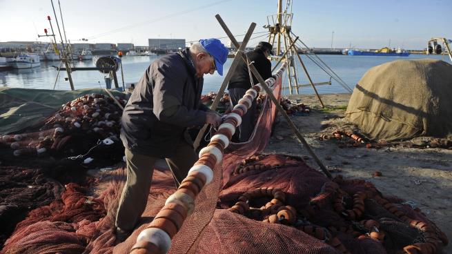 إسبانيا تكشف موقفها من اتفاق الصيد البحري بين المغرب وأوروبا